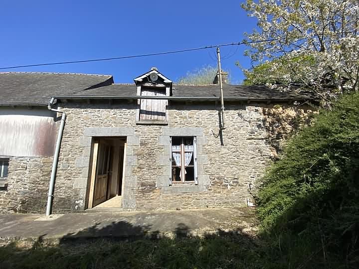 1 bed stone house for sale near Mohon