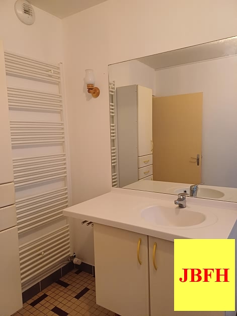 4 bed stone house for sale near Ardilleux