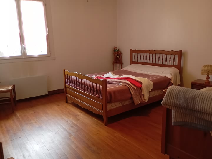 3 bed stone house for sale near Goulat