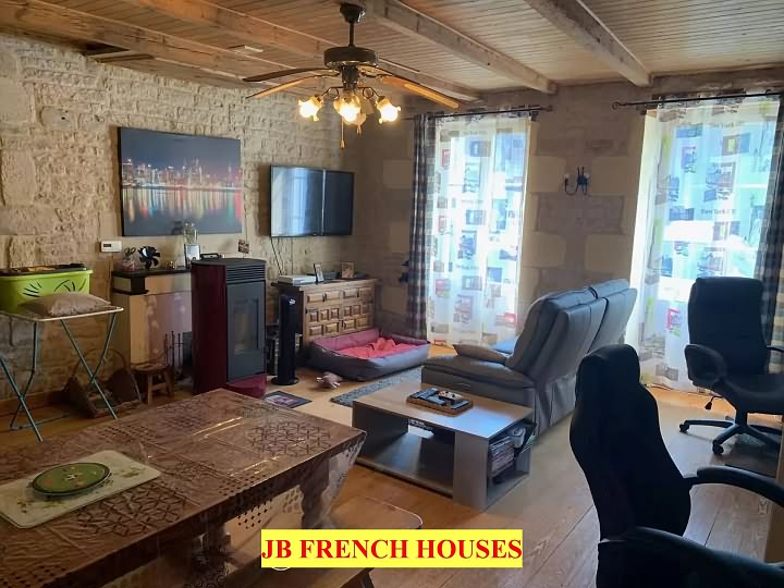 3 bed stone house for sale near Paillé