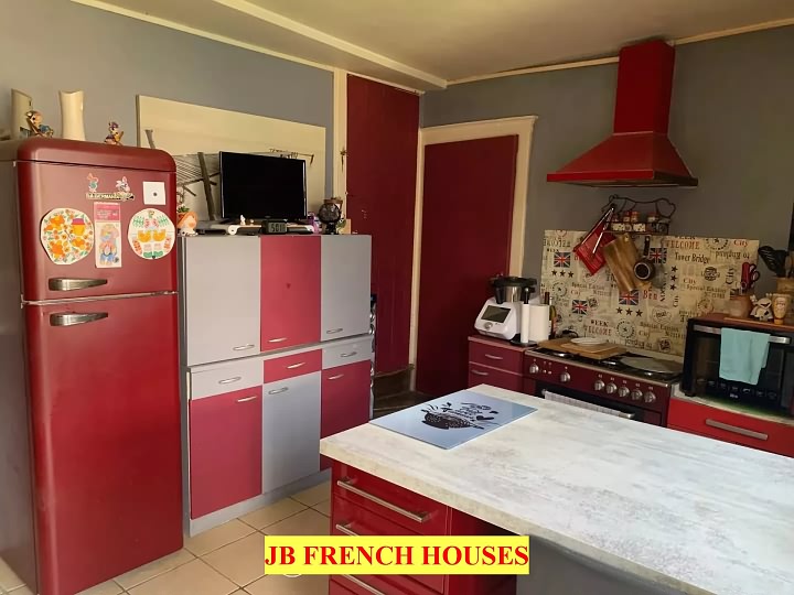3 bed stone house for sale near Paillé