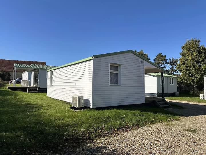 12 bed house for sale near Chez Vécant
