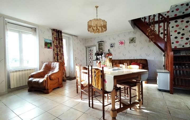 3 bed stone house for sale near Averton