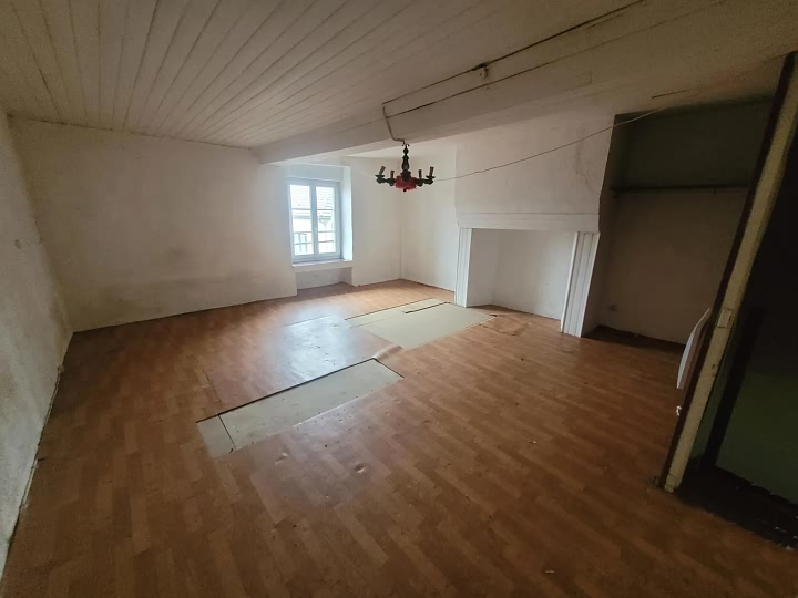 2 bed stone house for sale near Clairet