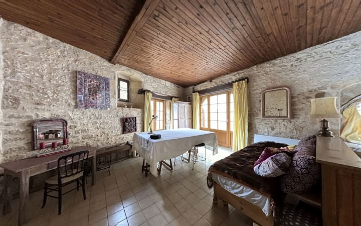 2 bed stone house for sale near Aubas