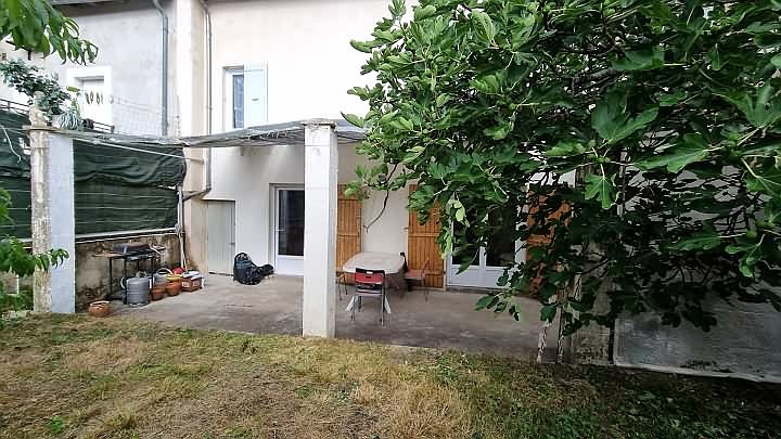3 bed stone house for sale near Goulat