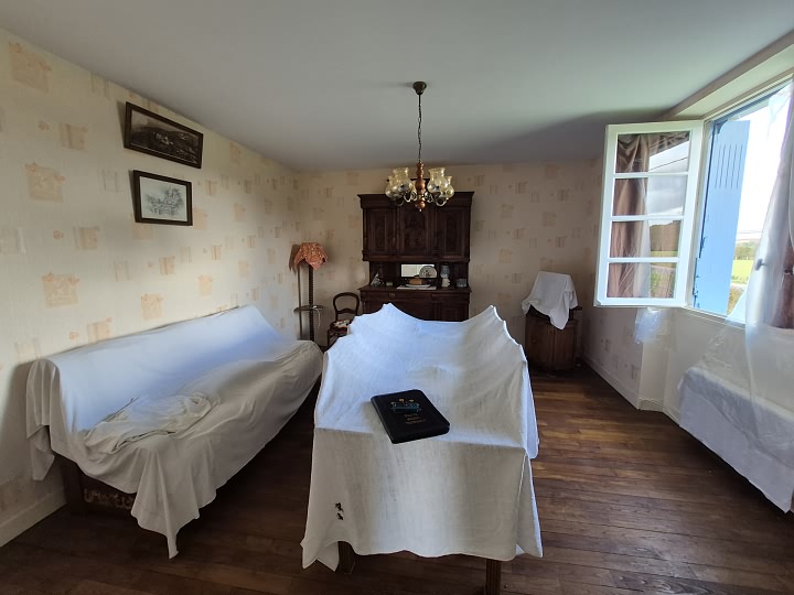 2 bed house for sale near Goulat