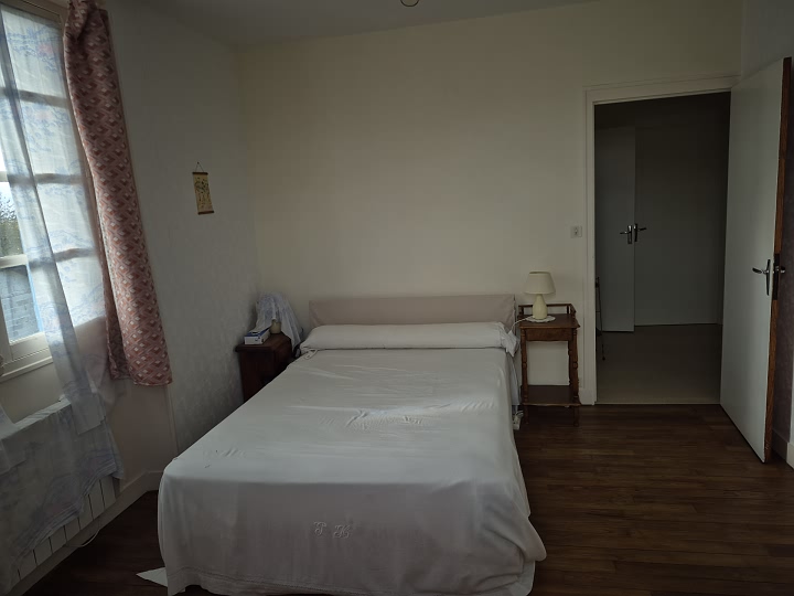 2 bed house for sale near Goulat