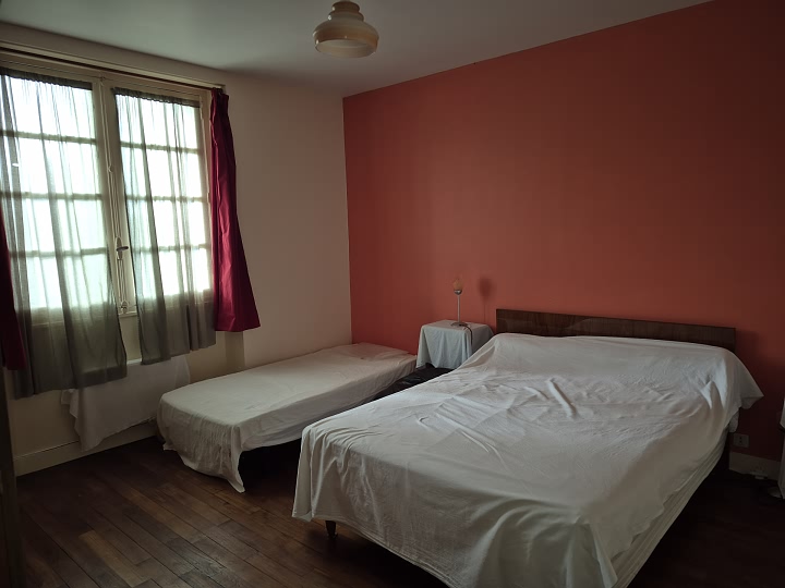 2 bed house for sale near Goulat