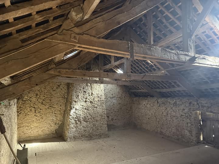 2 bed stone house for sale near Saint Vran