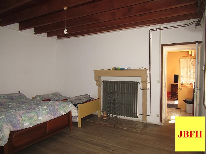 3 bed stone house for sale near Ardilleux