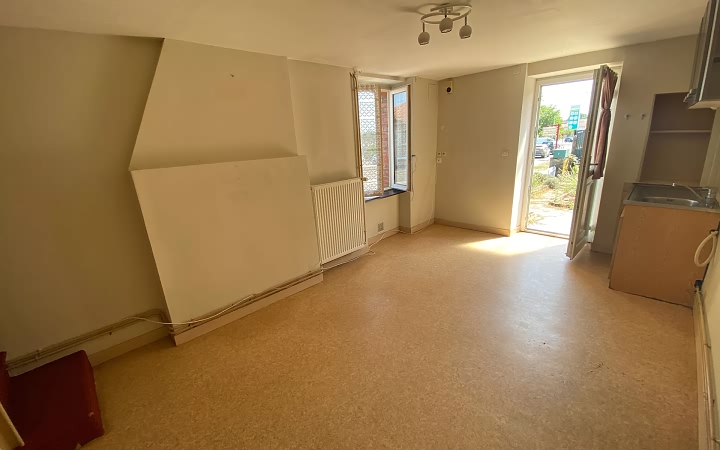3 bed stone house for sale near Bujalenas
