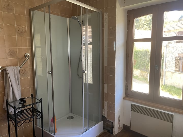 2 bed stone house for sale near Bujaleuf