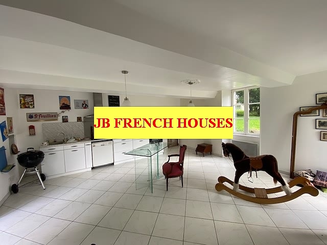 3 bed stone house for sale near Burcy