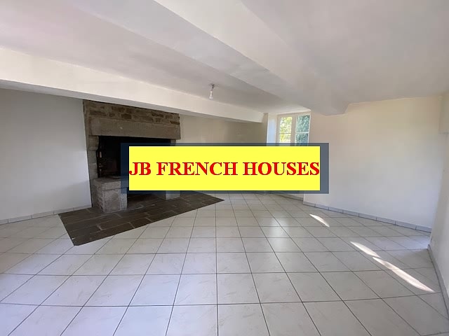 3 bed stone house for sale near Burcy