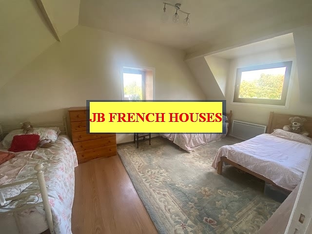 4 bed stone house for sale near Burcy