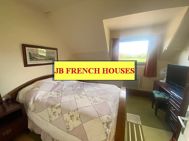4 bed stone house for sale near Burcy