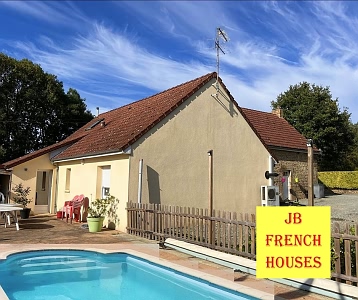 4 bed stone house for sale near Rabodanges