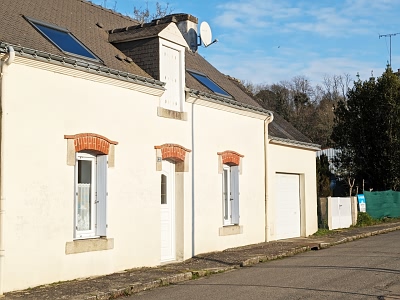 2 bed house for sale near BRITTANY CENTRE and BRITTANY CENTRE WEST