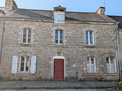 3 bed stone house for sale near BRITTANY CENTRE and BRITTANY CENTRE WEST