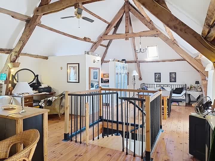 6 bed stone house for sale near Taupont