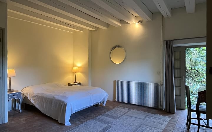 4 bed stone house for sale near Aubas