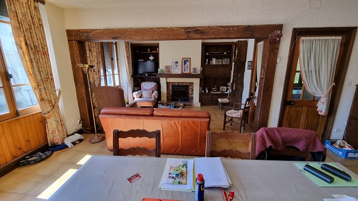 6 bed stone house for sale near Goulat