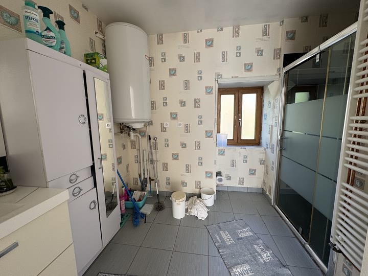 6 bed stone house for sale near Jartaud