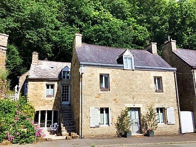 4 bed stone house for sale near BRITTANY CENTRE and BRITTANY CENTRE WEST
