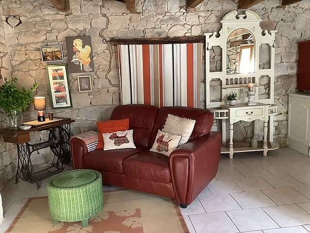 4 bed stone house for sale near BRITTANY CENTRE and BRITTANY CENTRE WEST