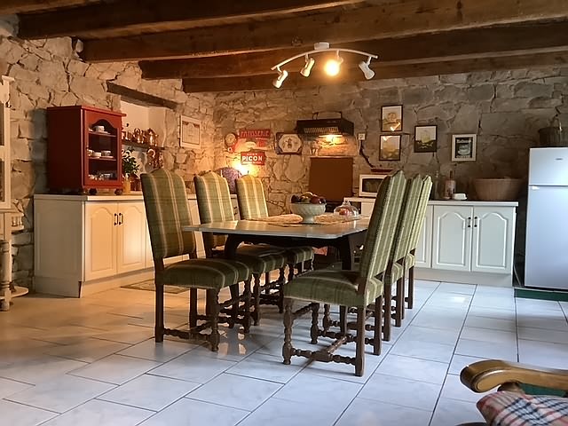 4 bed stone house for sale near BRITTANY CENTRE and BRITTANY CENTRE WEST