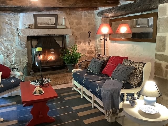 4 bed stone house for sale near BRITTANY CENTRE and BRITTANY CENTRE WEST