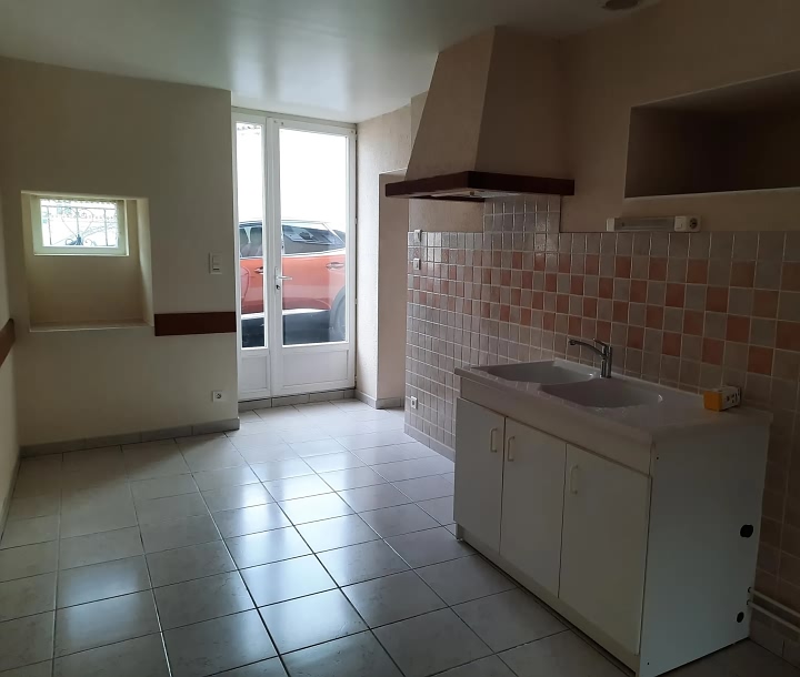 3 bed stone house for sale near Ardilleux