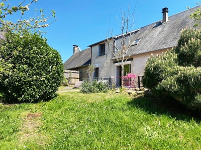 3 bed stone house for sale near Viam