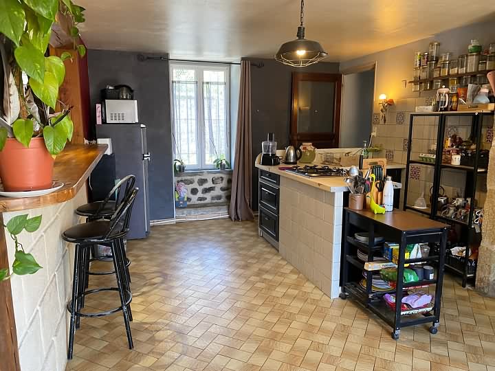 3 bed stone house for sale near Viam