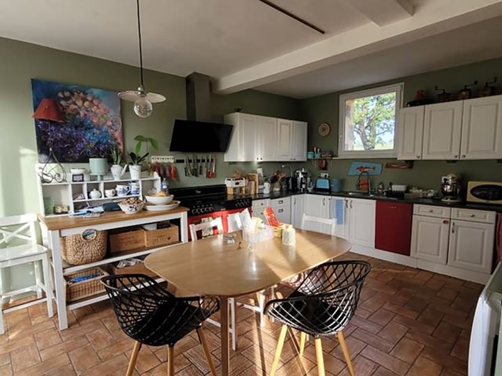 2 bed stone house for sale near Bion
