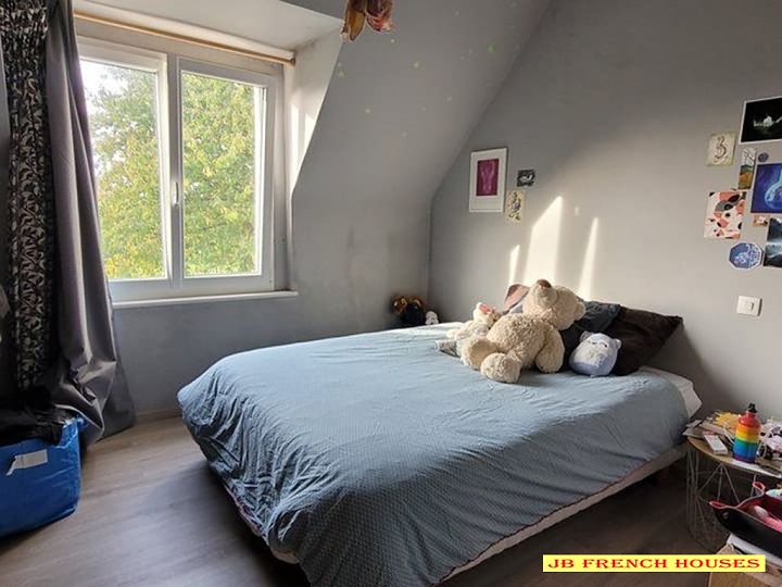 2 bed stone house for sale near Bion