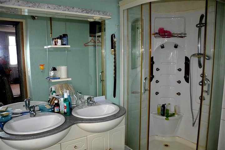 3 bed stone house for sale near Cisai Saint Aubin