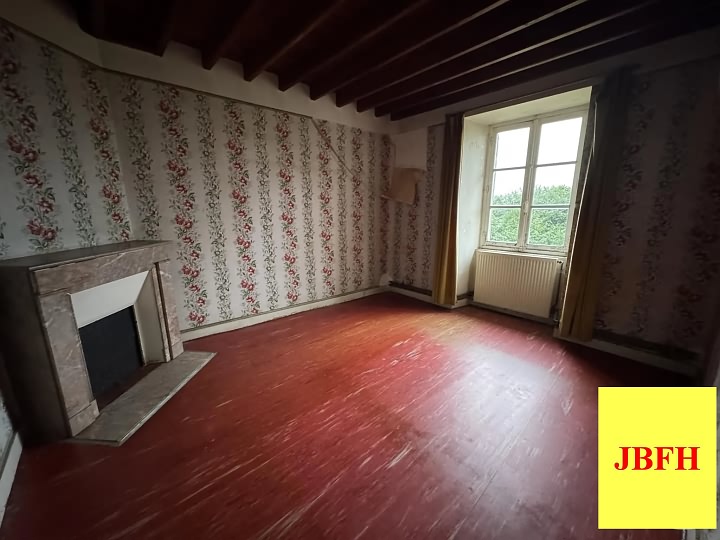 5 bed stone house for sale near Clairet