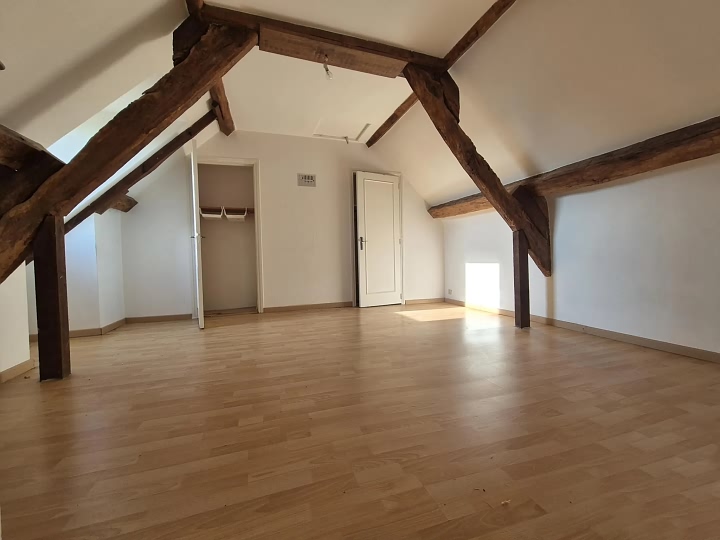 3 bed house for sale near Mantilly