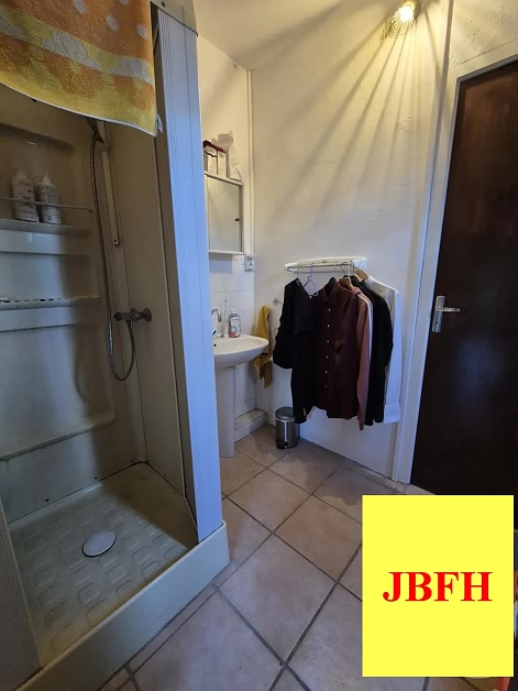2 bed stone house for sale near Perrou