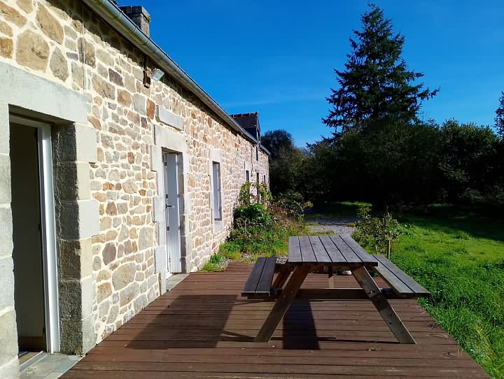 2 bed stone house for sale near BRITTANY CENTRE and BRITTANY CENTRE WEST