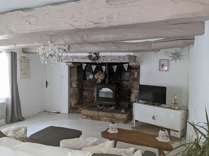 4 bed stone house for sale near BRITTANY CENTRE and BRITTANY CENTRE WEST