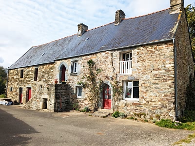 1 bed stone farmhouse for sale near BRITTANY CENTRE and BRITTANY CENTRE WEST