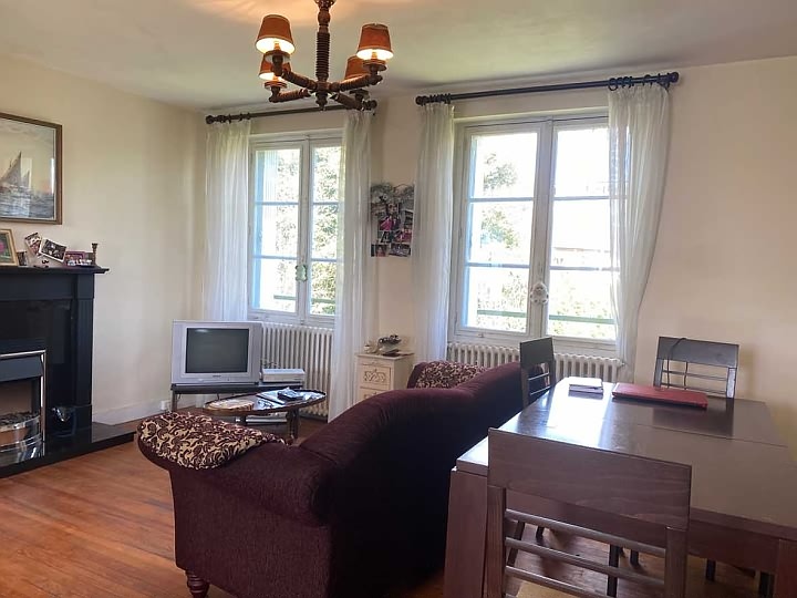 3 bed stone house for sale near Castels