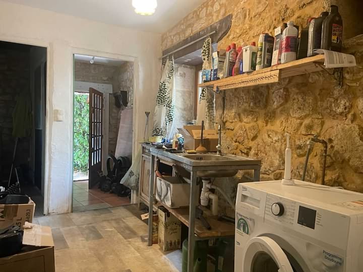 2 bed stone house for sale near Castels