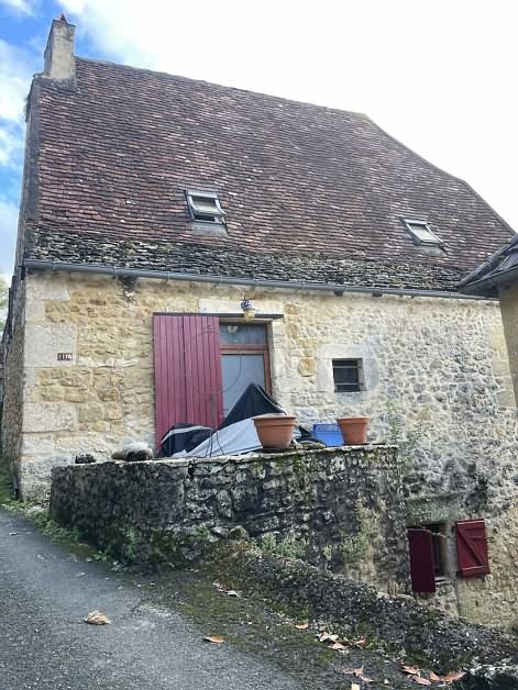 2 bed stone house for sale near Castels