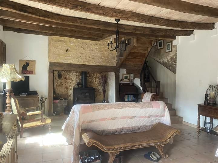 3 bed stone house for sale near Castels