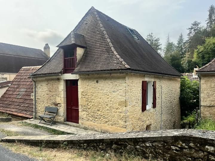 3 bed stone house for sale near Castels