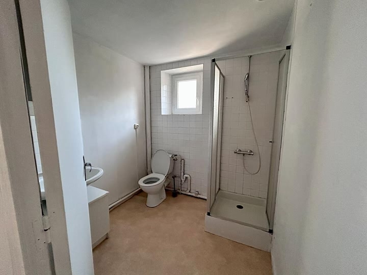 2 bed stone house for sale near Avent